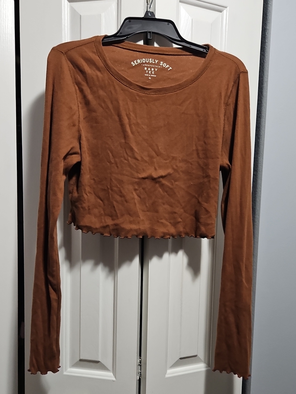 Cropped Ruffle Hem Long Sleeve Baby Tee